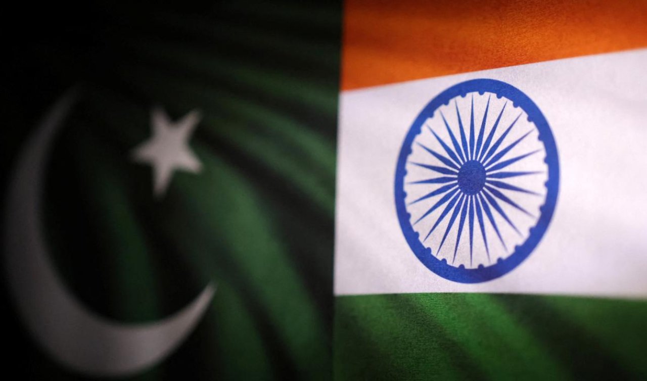 Pakistan okul servisine yönelik bombalı saldırıyla ilgili Hindistan’ı suçladı