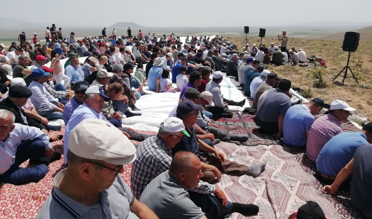 Karapınar’da yağmur duasına çıkıldı
