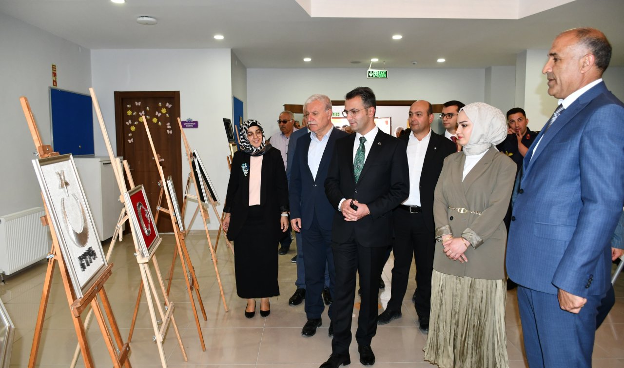 Konya’da Kursiyerlerden Yıl Sonu Sergisi