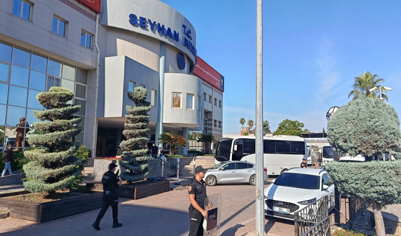 Adana Seyhan ve Ceyhan belediyelerine operasyon! 