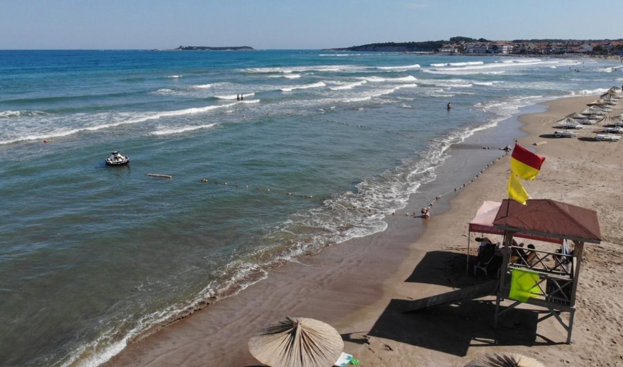 Yüzmek için denize giren 6 öğrenciden 2’si boğuldu