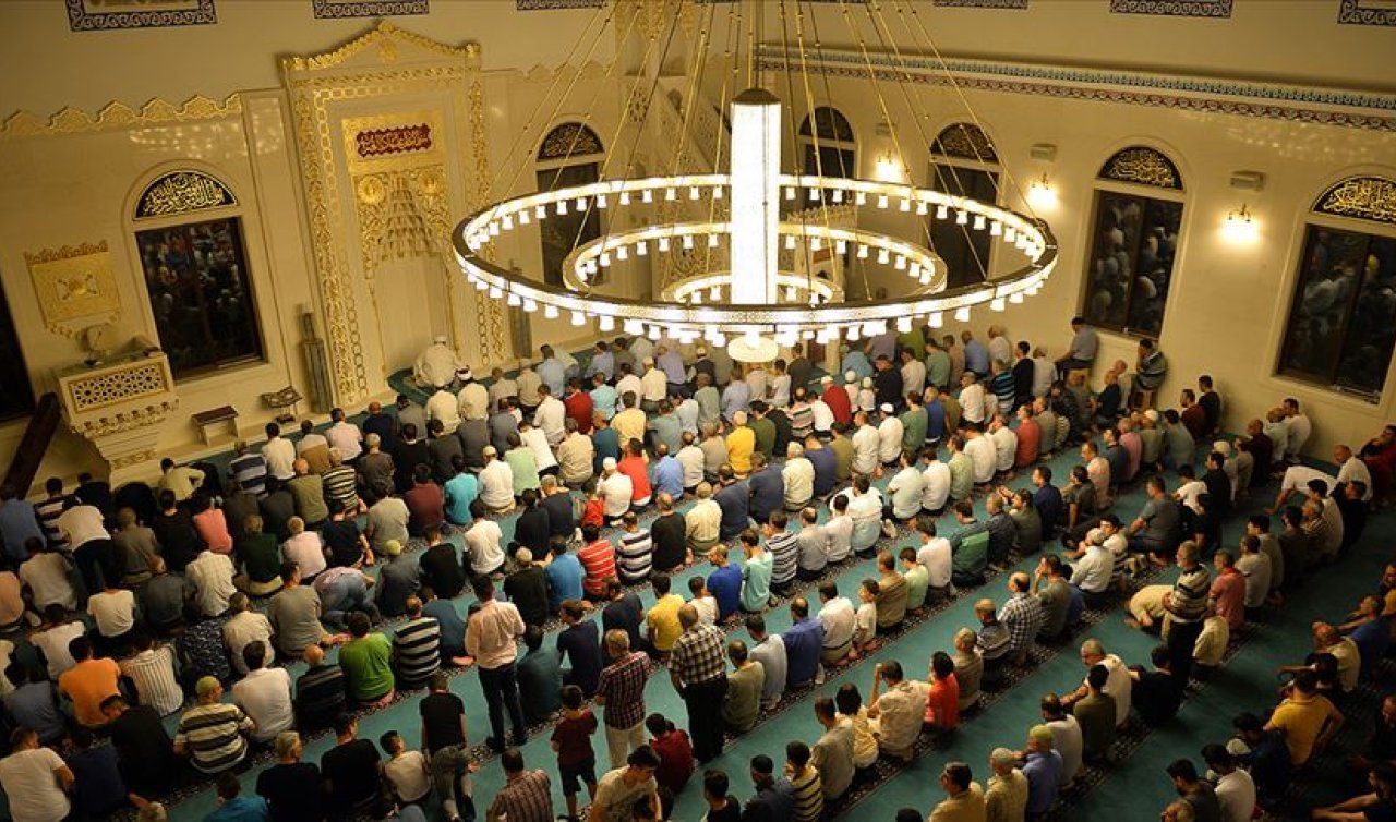 Adana’da bayram namazı saat kaçta? 2025 Adana Kurban Bayramı namaz vakti 