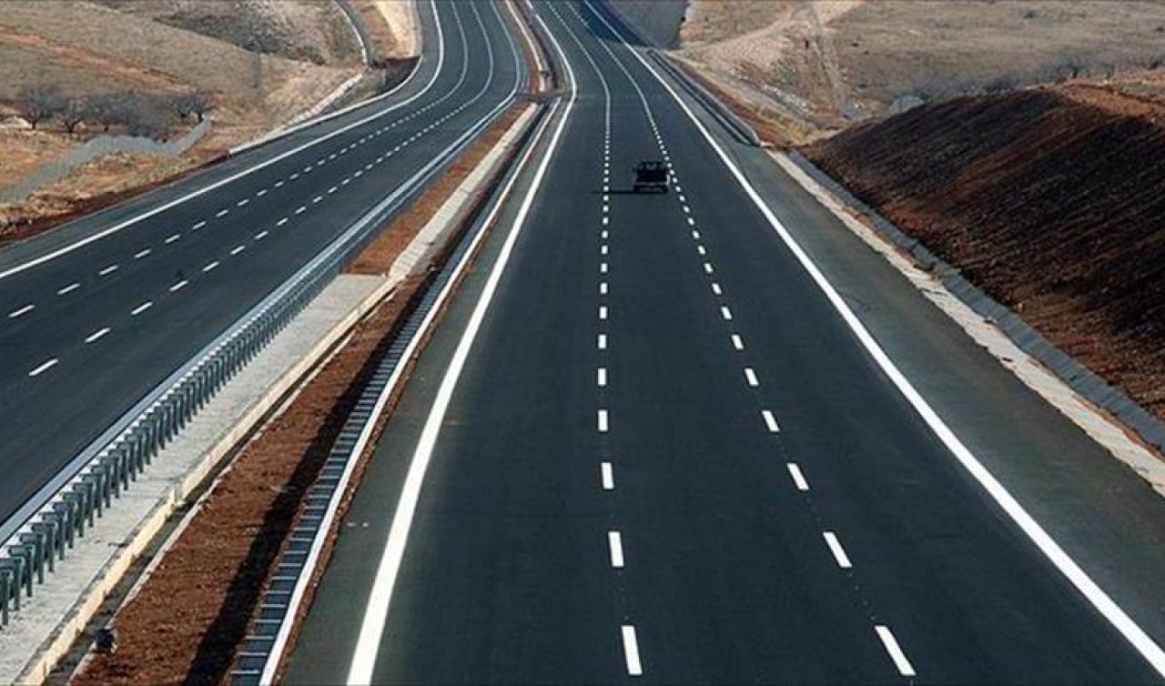 Bayramda hangi otoyollar ücretsiz? Osmangazi Köprüsü ve Kuzey Marmara Otoyolu ücretsiz mi? Bayramda ücretsiz olan köprü ve otoyollar 2025