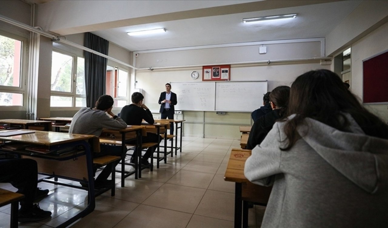 15 bin sözleşmeli öğretmen alımına ilişkin sözlü sınav tarihi açıklandı