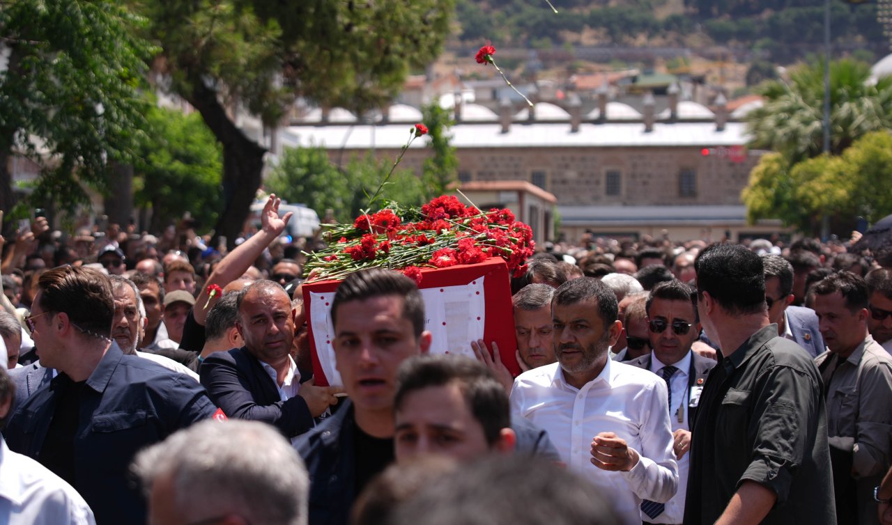 Ferdi Zeyrek son yolculuğuna uğurlandı