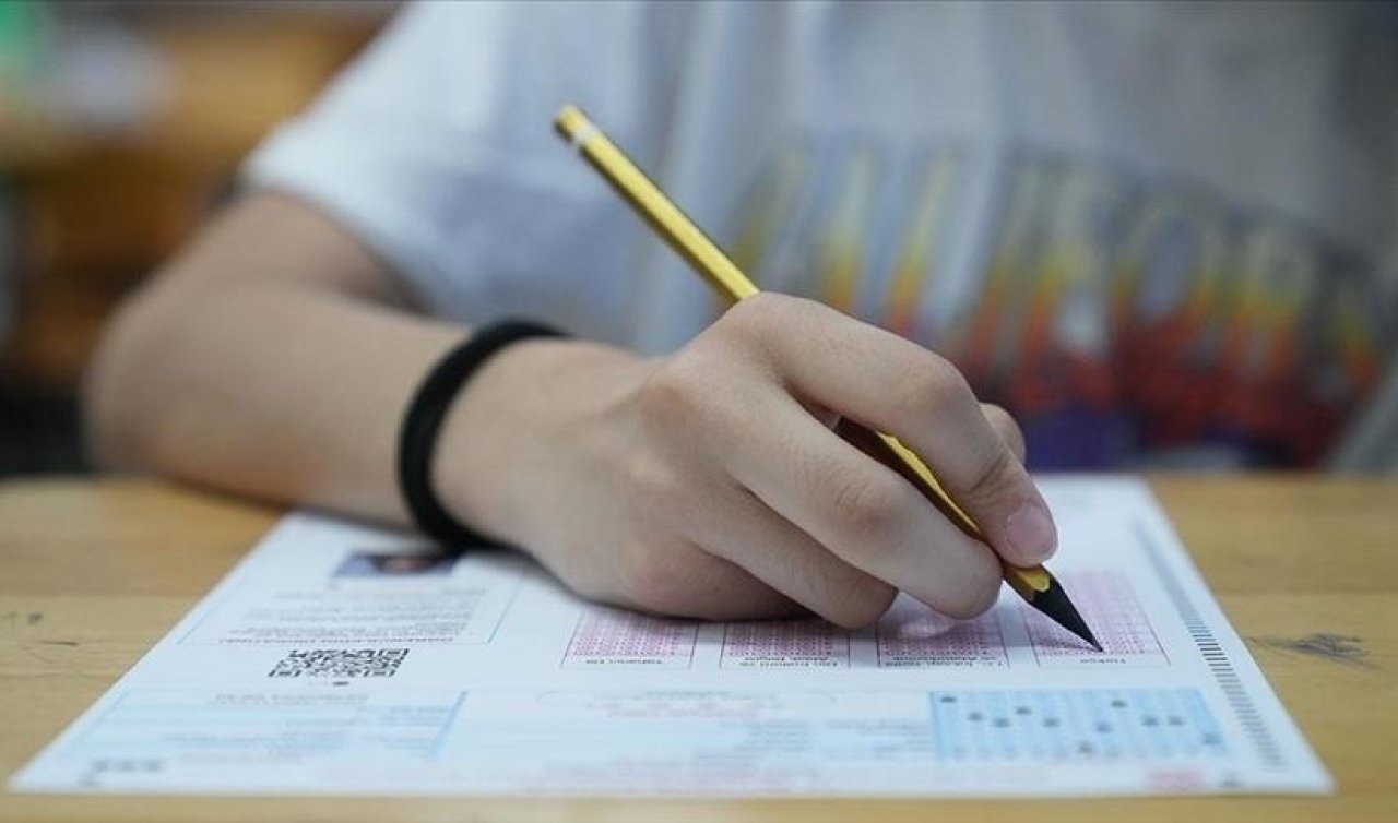 LGS SORULARI VE CEVAPLARI 2025 TIKLA GÖRÜNTÜLE | LGS kitapçıkları ne zaman verilecek, nasıl alınır?