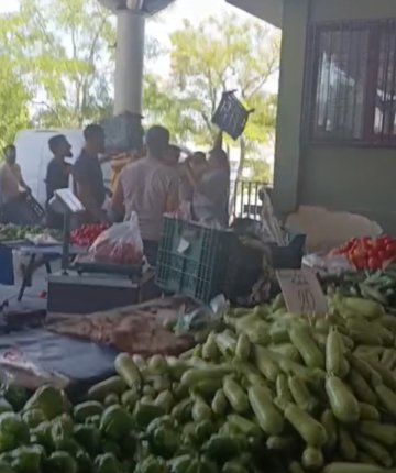 Pazarcılar arasında kavga: 4 yaralı