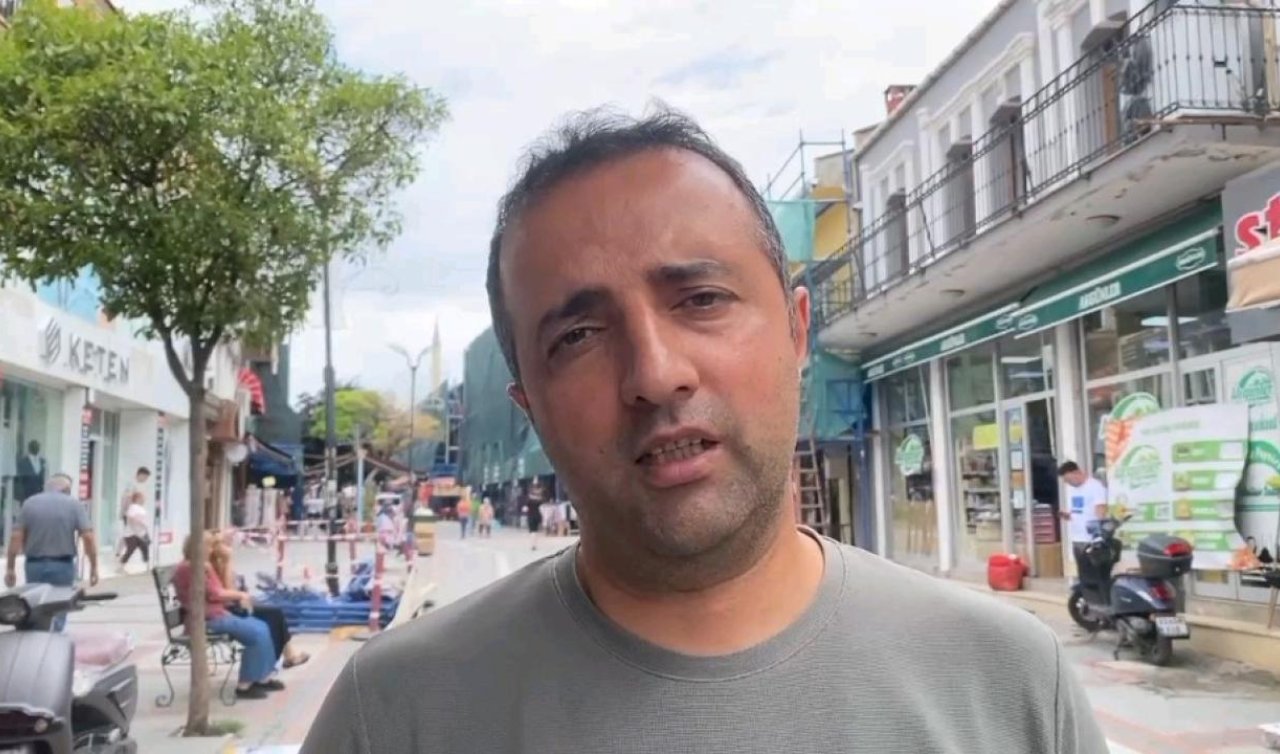 Evcil köpeğini gezdirirken başıboş köpeklerin saldırısına uğradı