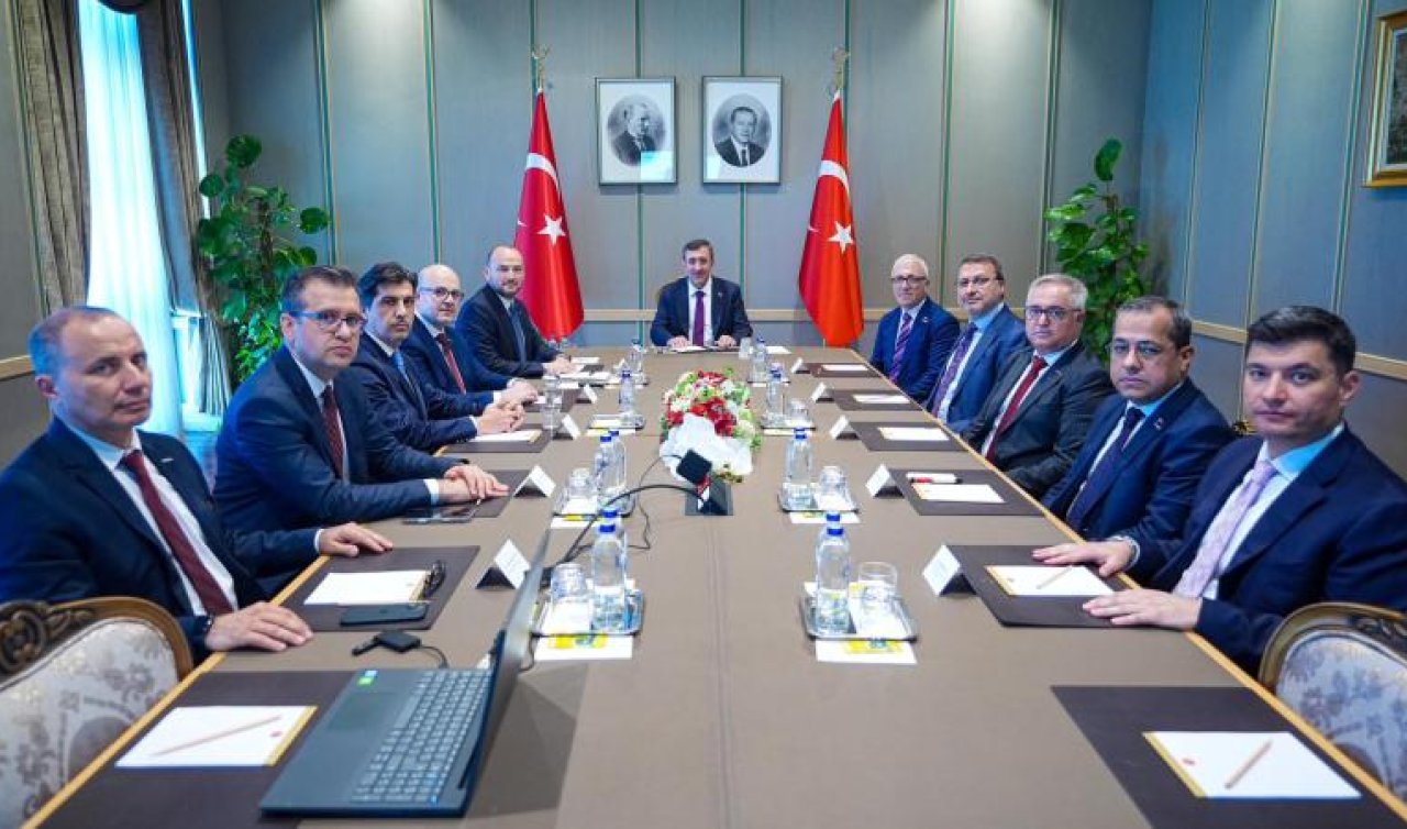Cumhurbaşkanı Yardımcısı Yılmaz MÜSİAD yönetimini kabul etti