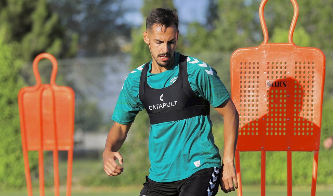 Recep Uçar yönetiminde sıkı kamp: Konyaspor yeni sezona hazır