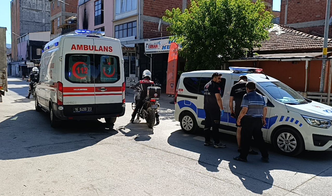 Parkta bıçakladığı kocasını elektrikli bisikletle hastaneye götürdü