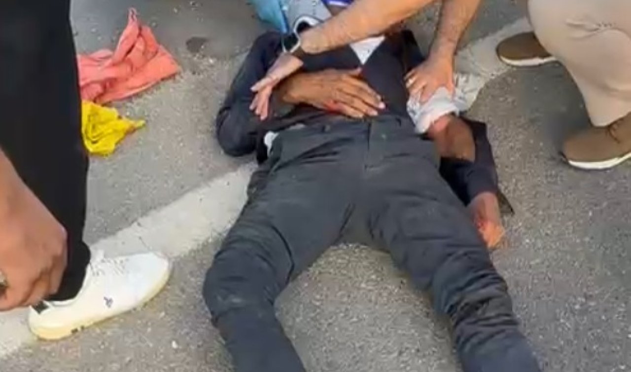Kazada yaralanan motosiklet sürücüsüne ilk müdahaleyi yoldan geçen doktor yaptı