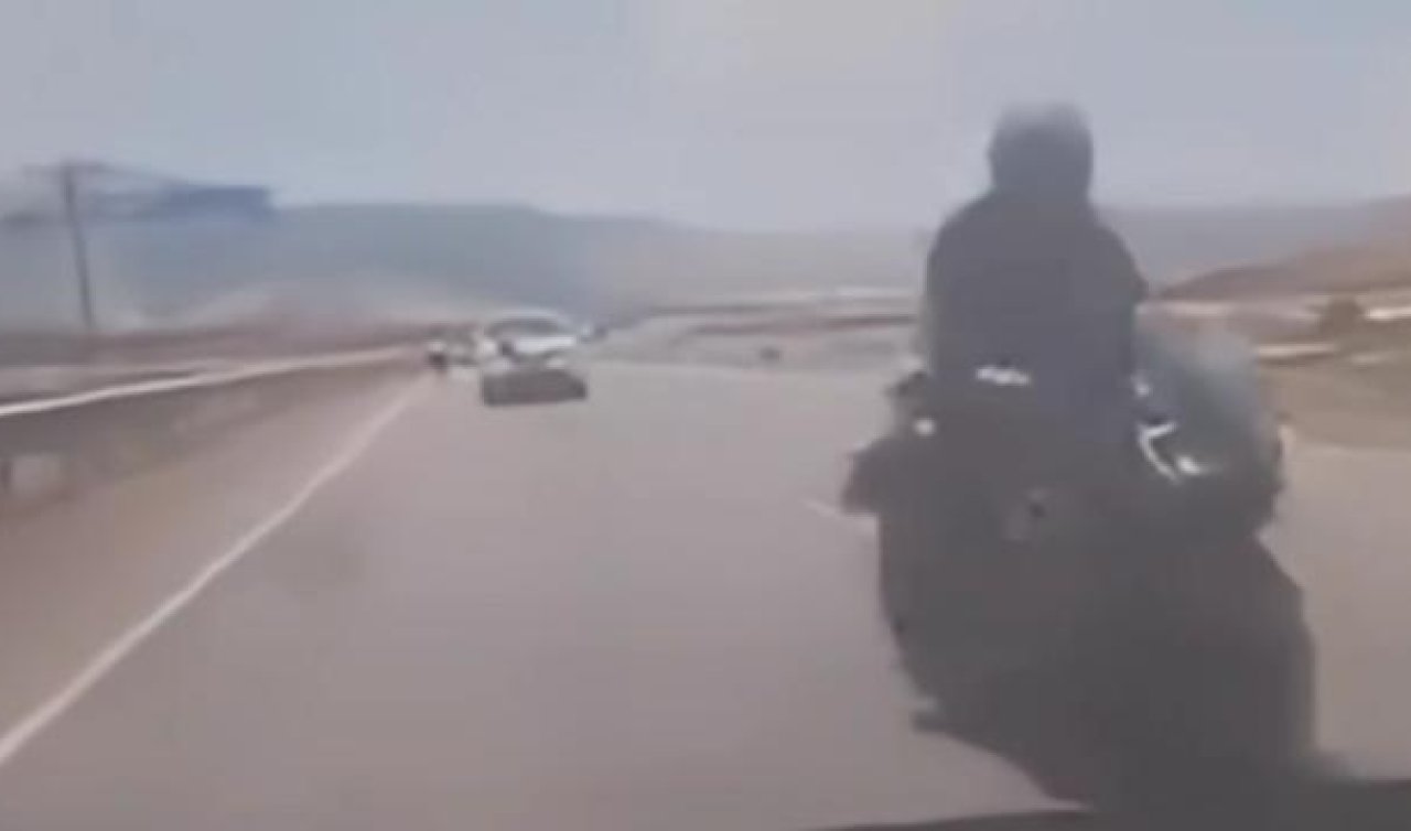 Ablasının düğün konvoyunda vinçle çarpışan motosiklet sürücüsü öldü