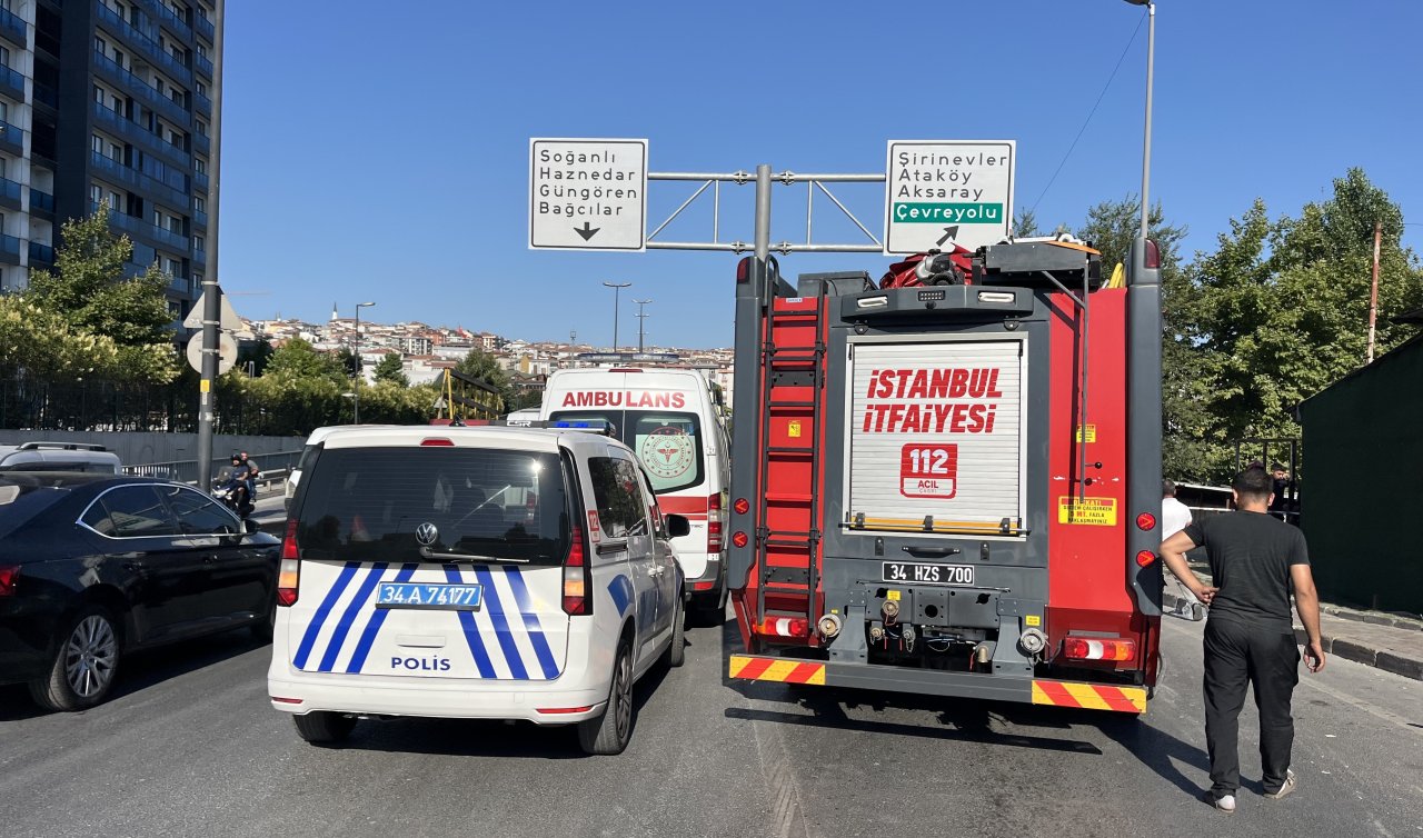 Araca yaslanarak arkadaşıyla konuşan şahsa otomobil çarptı
