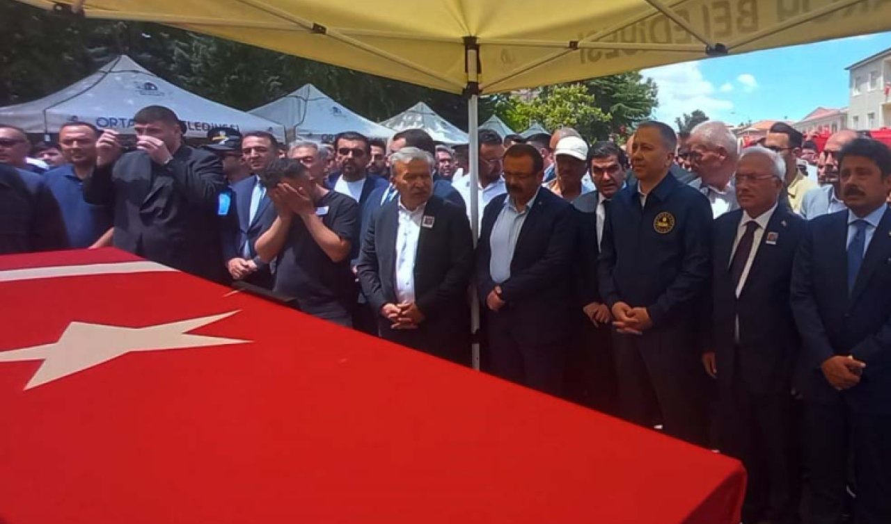 Şehit Özkan Özkanlı son yolculuğuna uğurlandı