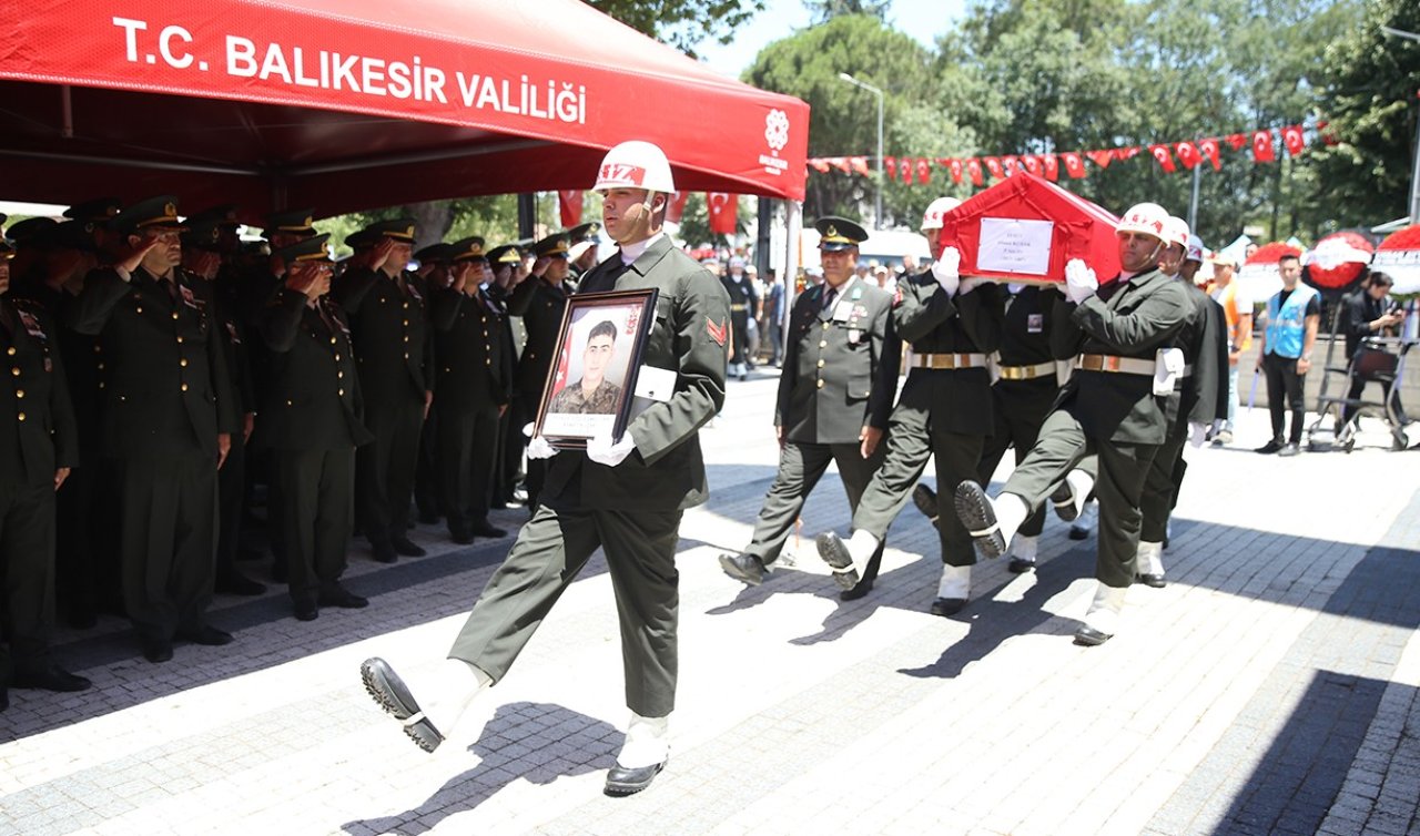 Şehit Piyade Sözleşmeli Er Ahmet Kuşak son yolculuğuna uğurlandı