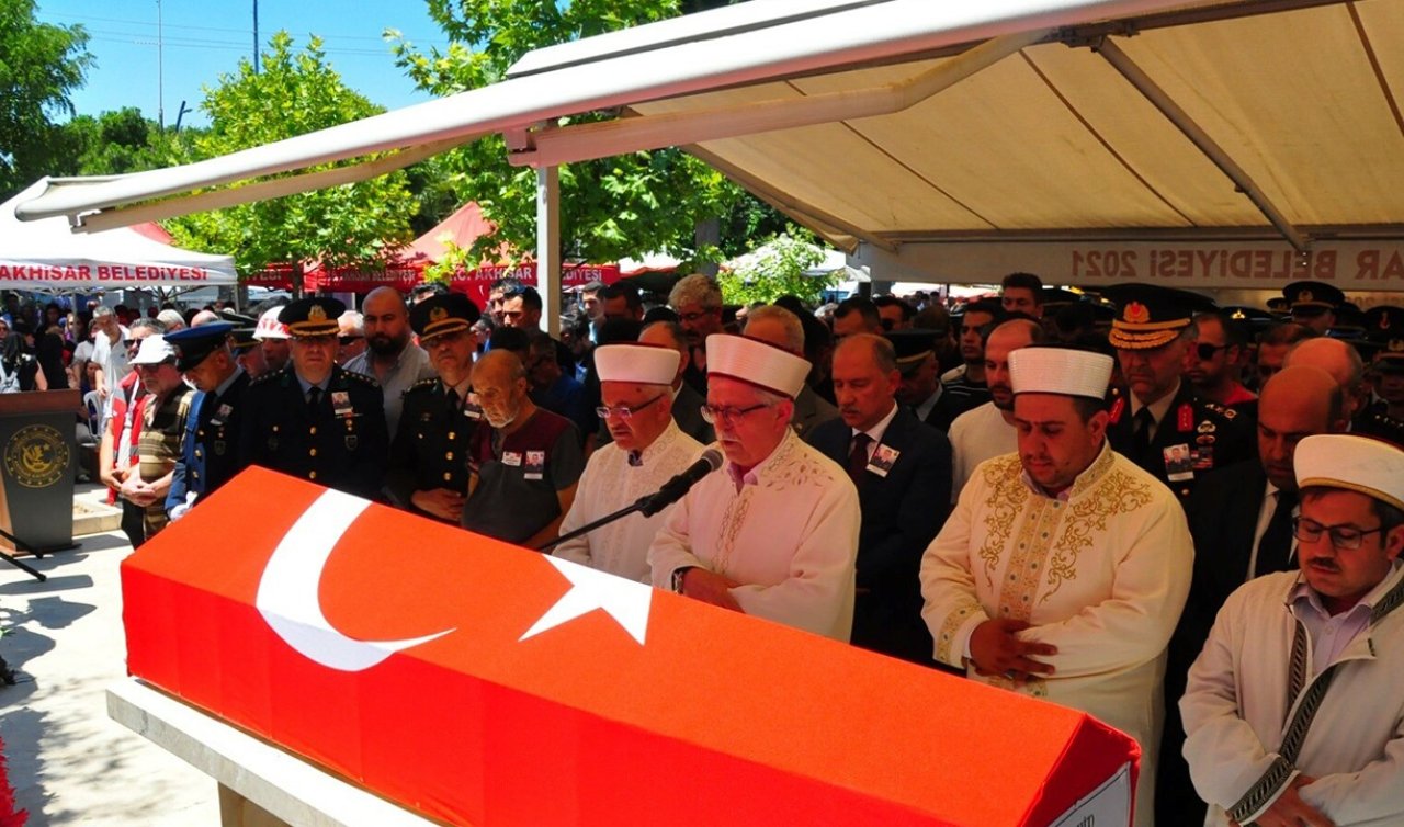 Şehit Piyade Astsubay Kıdemli Çavuş Fikret Mangura son yolculuğuna uğurlandı