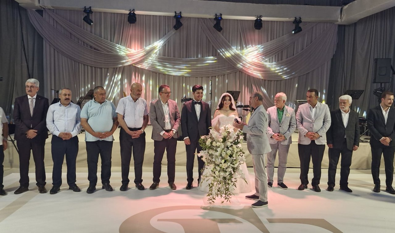 Konya’nın tanınan ailelerinden Kara ve Büyükbayram ailelerinin mutlu günü 