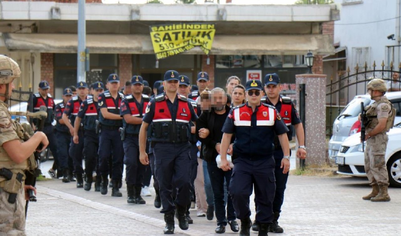 Sakarya merkezli dev dolandırıcılık çetesi çökertildi: 1.2 milyar TL’lik mal varlığına el konuldu!