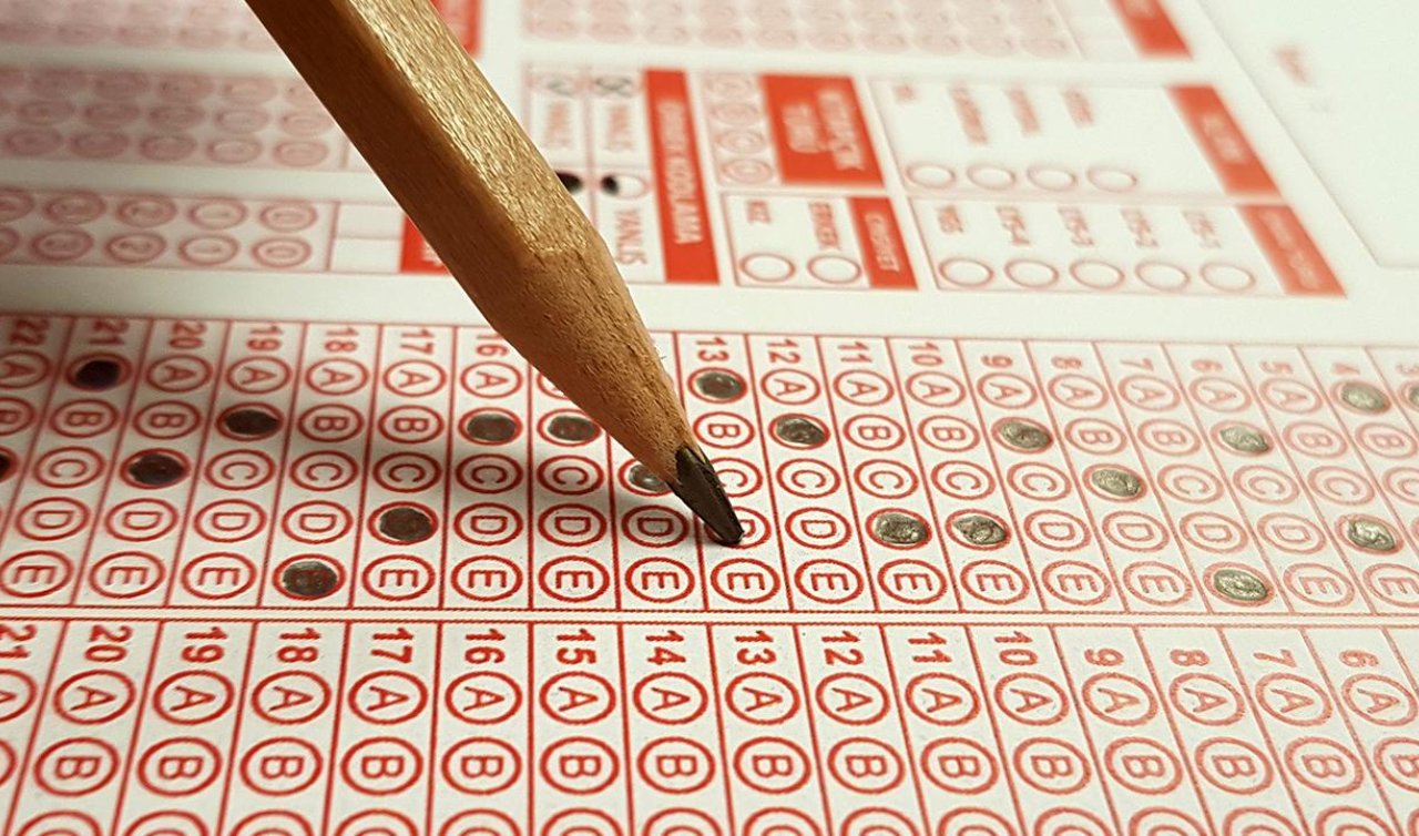 MEB Akademi Giriş Sınavı’nın ilk oturumu başladı