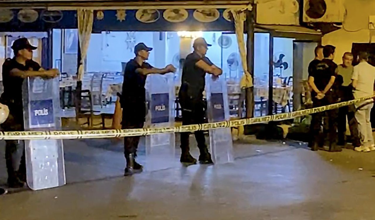 Restoranda “hesap’’ tartışması kavgaya dönüştü: 7 yaralı