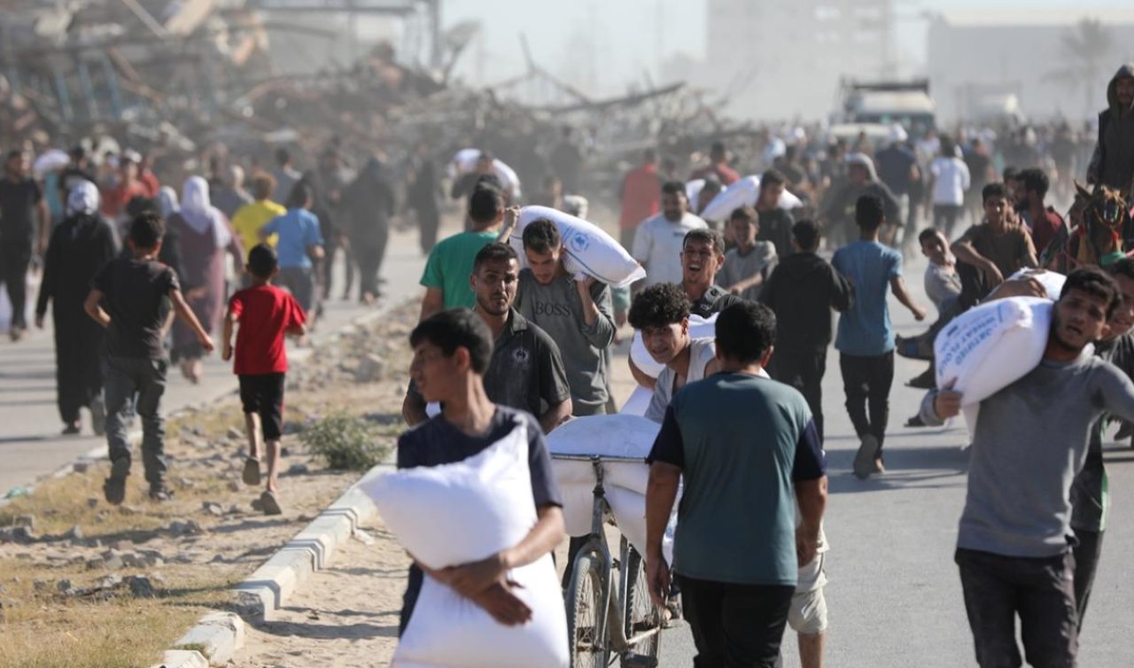 Katil İsrail yardım merkezine gazla saldırdı: 21 ölü
