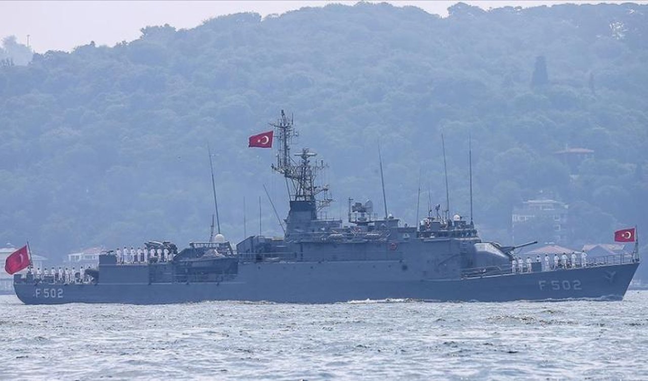 Türk savaş gemileri KKTC’deki limanlarda ziyarete açılacak