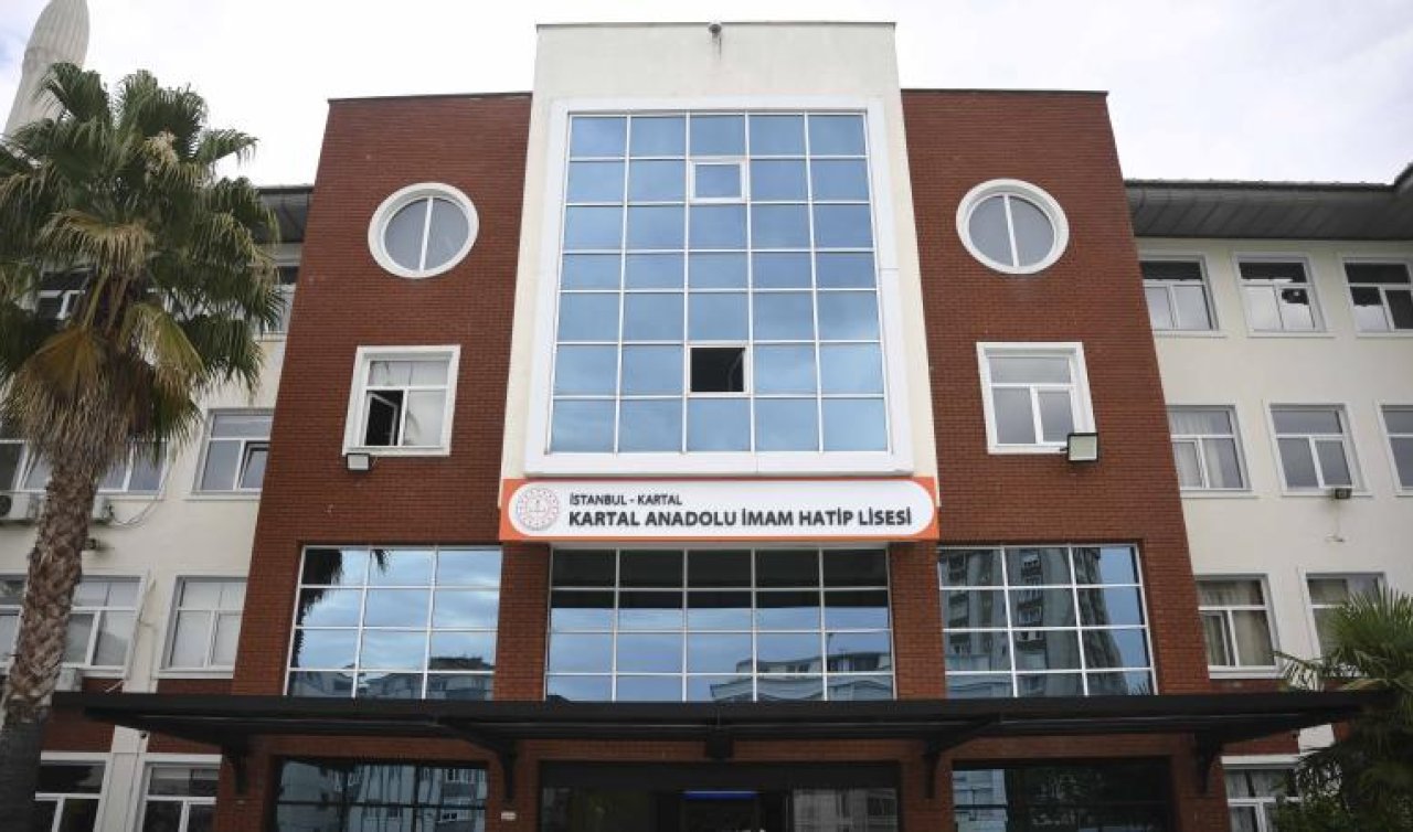 Kartal Anadolu İmam Hatip Lisesinden YKS’de ilk 1000’de 63 derece