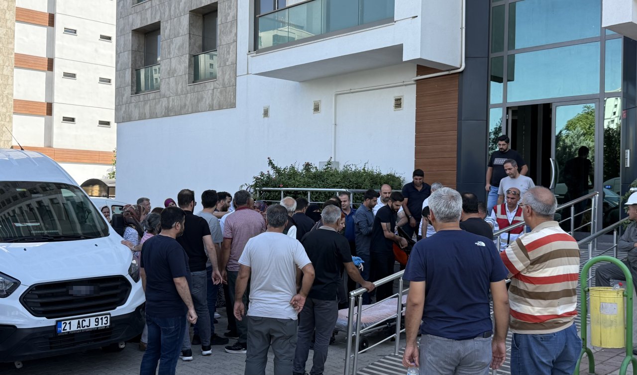 Elektrik akımına kapılan bina görevlisi hayatını kaybetti
