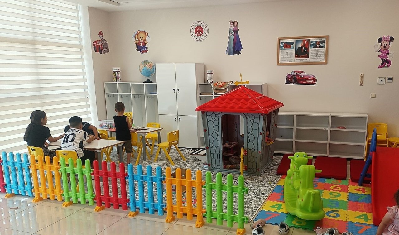 Beyşehir’de çocuklar adliye koridorları yerine oyun alanına