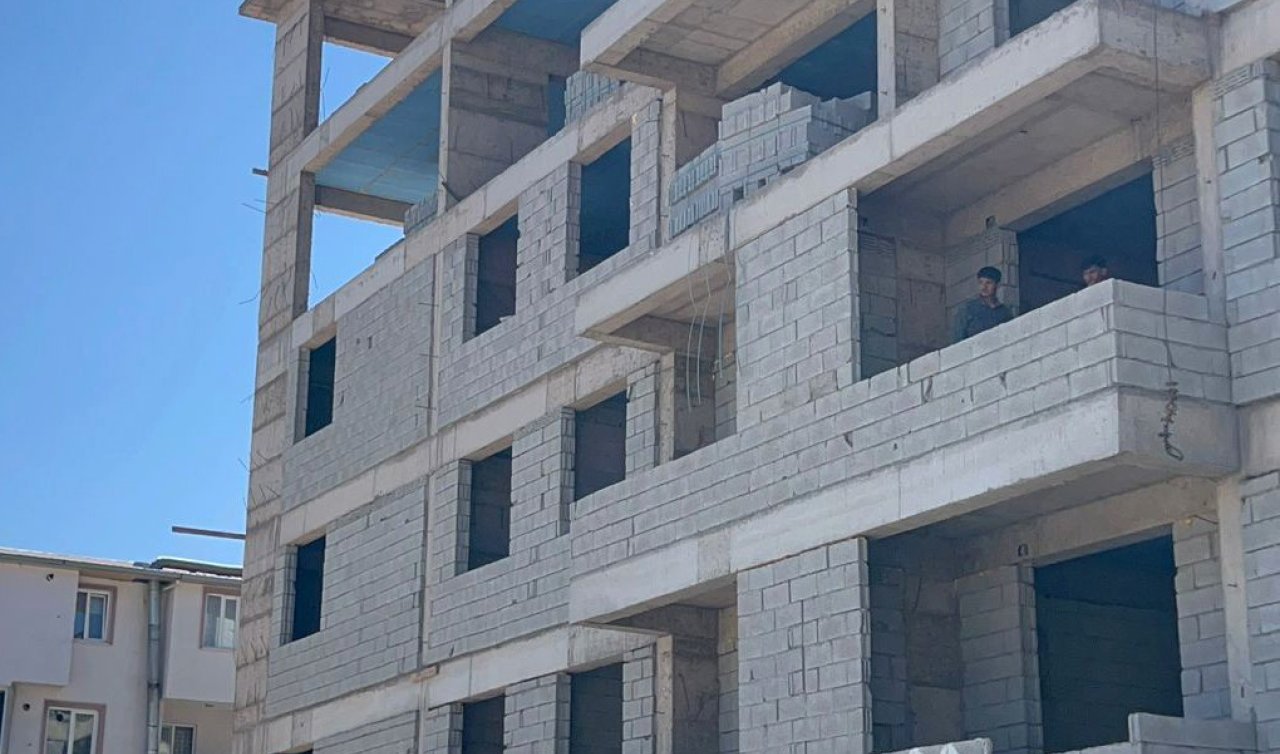 İnşaatın 5. katından düşen işçi hayatını kaybetti