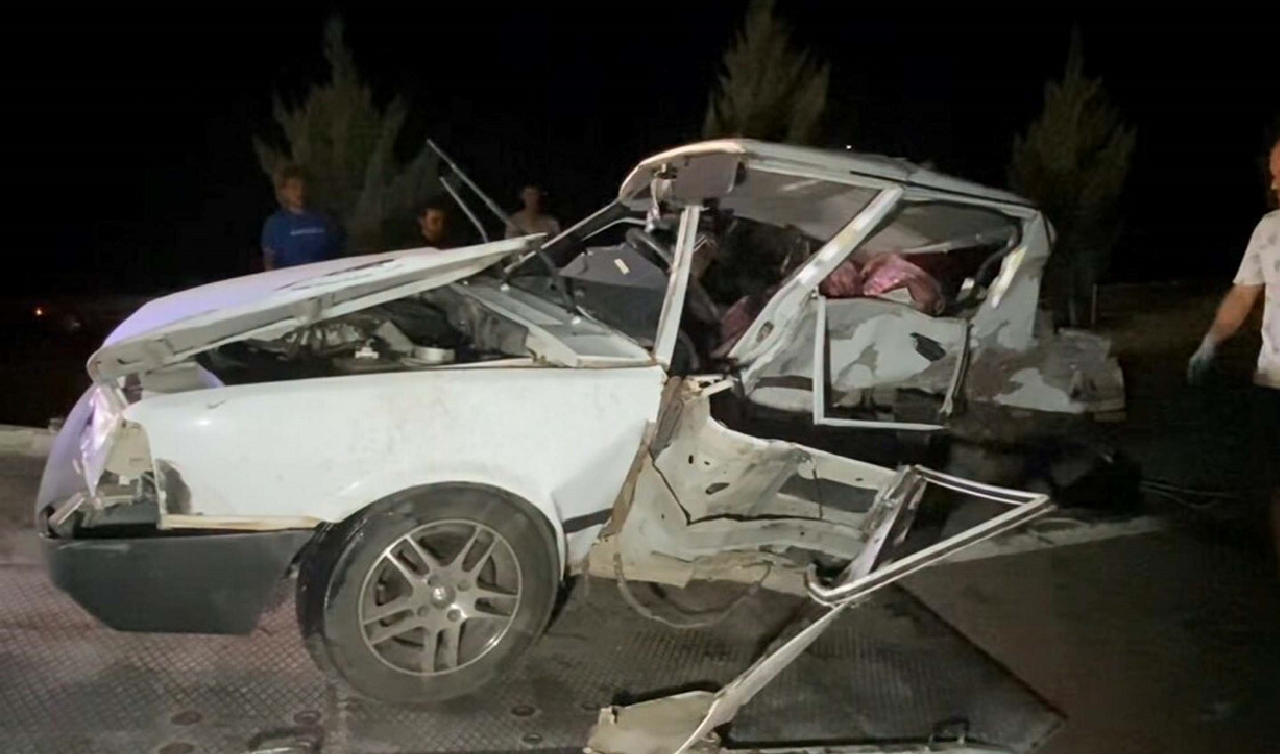 Muğla’da kavşakta otomobiller çarpıştı; 1 ölü 2 yaralı