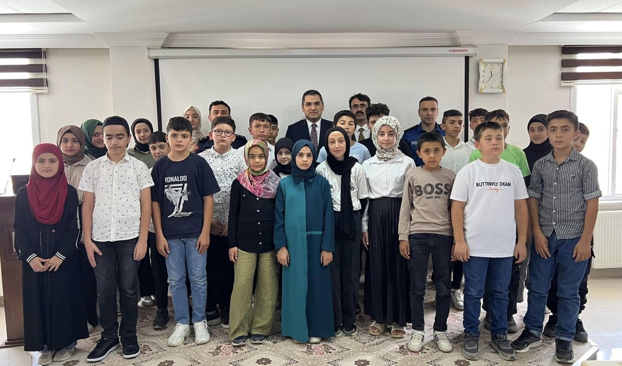 Bozkır’da Kur’an kursu öğrencilerine bilgi yarışması