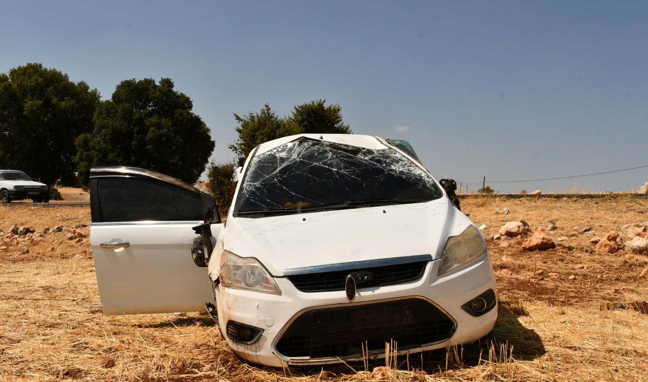 Otomobil şarampole devrildi: 6 kişi yaralandı