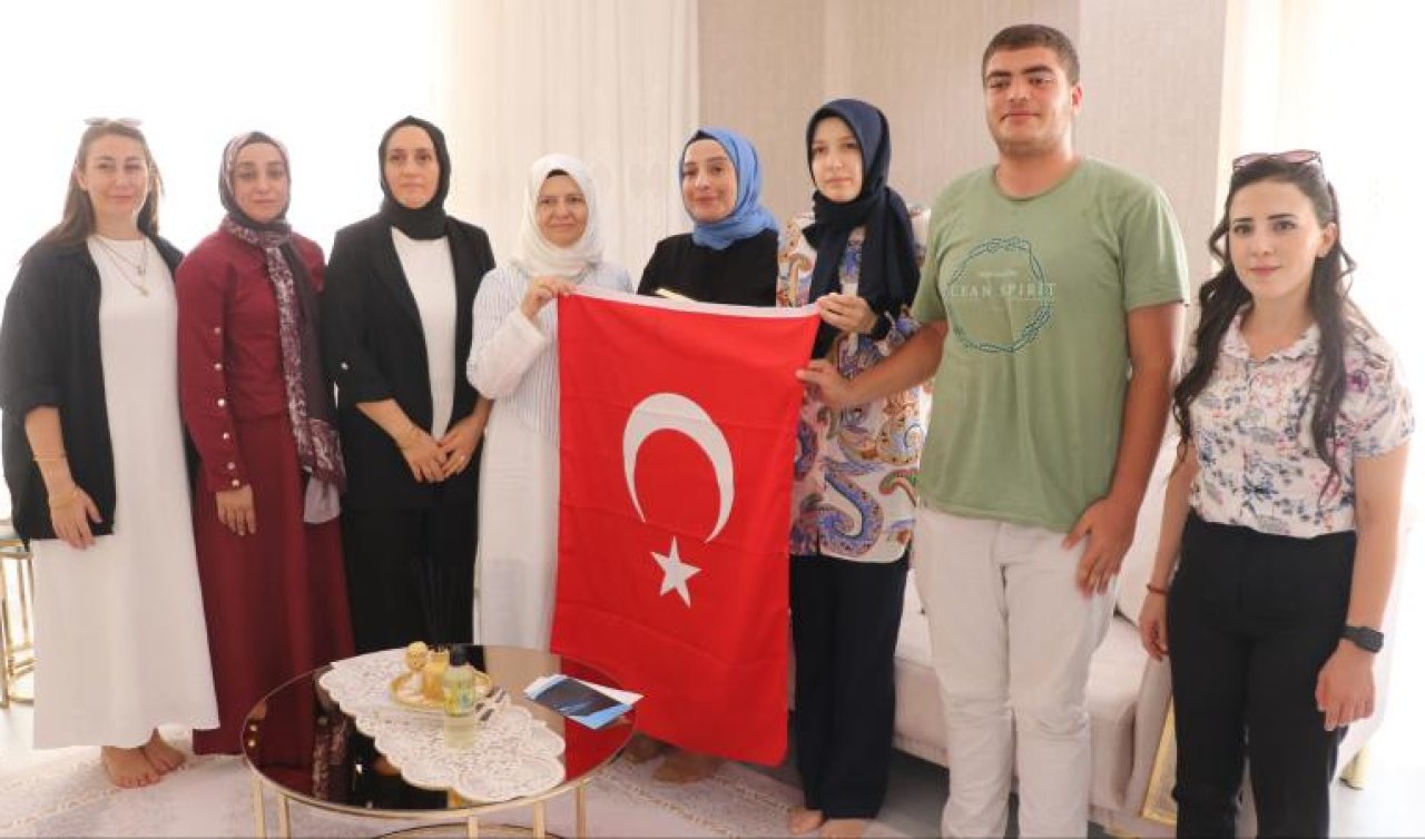 Cumhurbaşkanı Erdoğan’ın “Terörsüz Türkiye’’ mektubu Siirt’teki şehit ailesine ulaştı