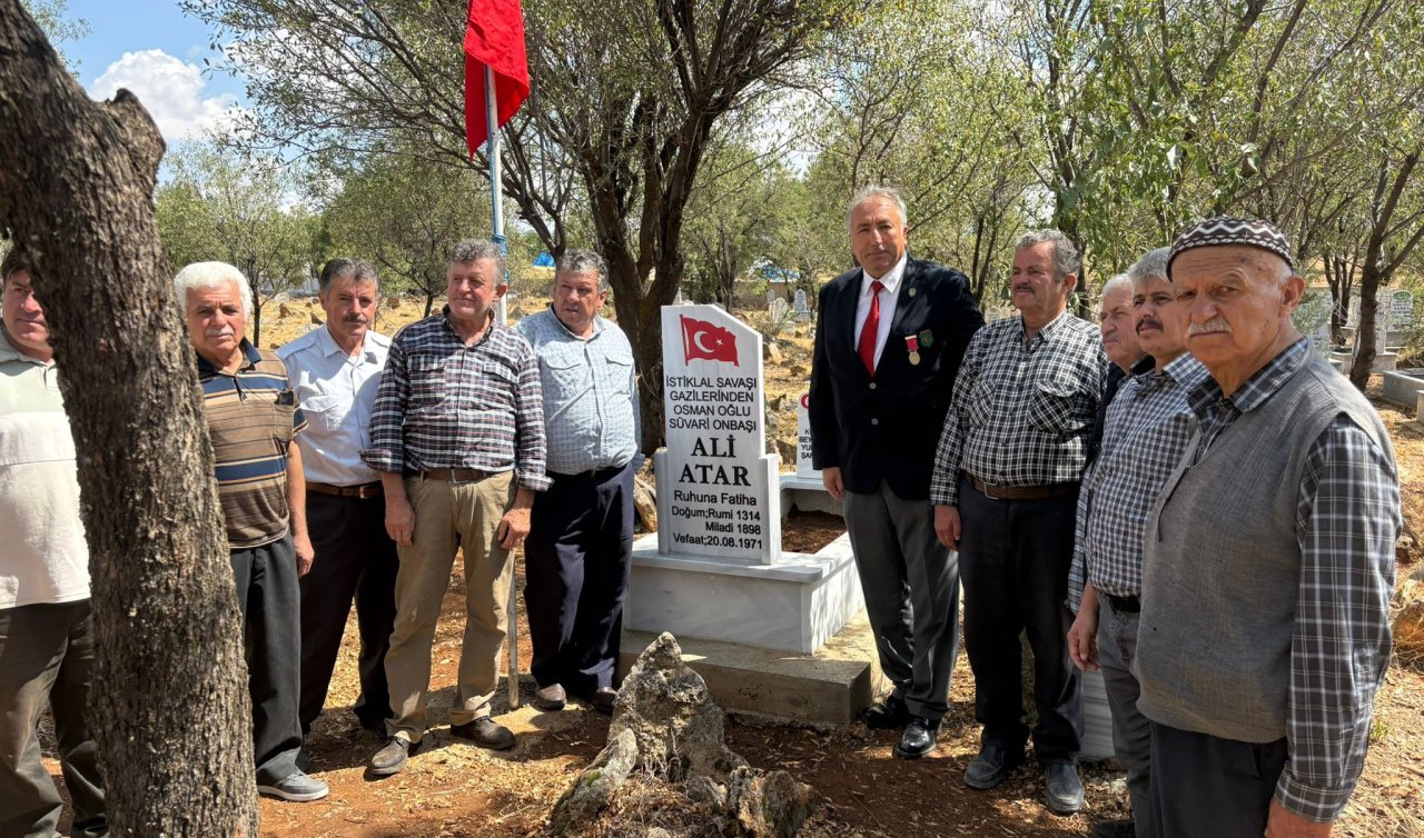 İzmir’in düşman işgalinden kurtuluşunda bayrağı indiren Ali Atar Konya’da anıldı