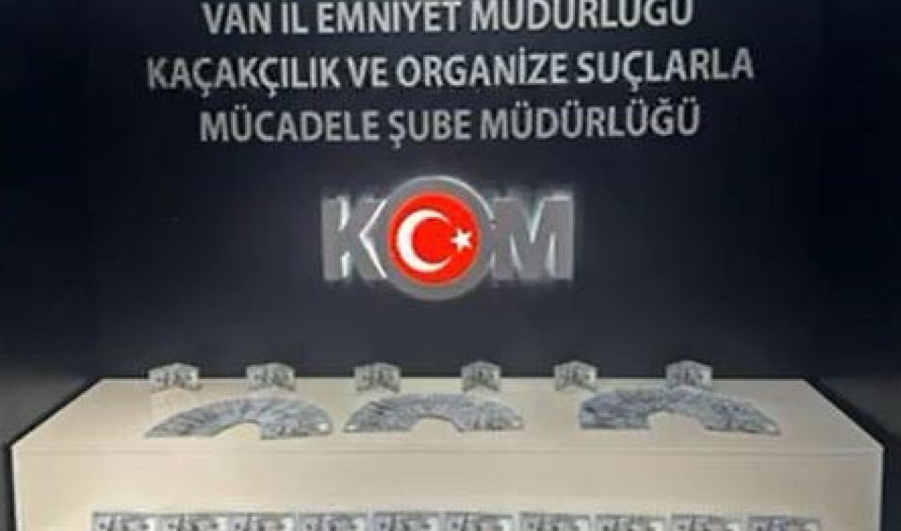 Parada sahtecilik operasyonu: Dolar, euro ve uyuşturucu ele geçirildi