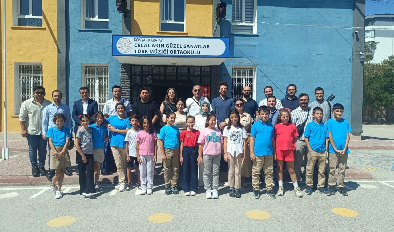 NEÜ Türk Müziği Devlet Konservatuvarı akademisyenlerinden genç sanatçılara ilham verici ziyaret