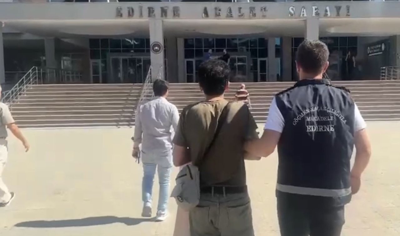 Durdurulan araçtan FETÖ şüphelisi yakalandı
