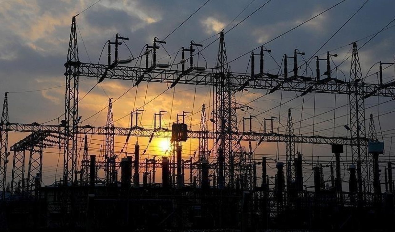 Türkiye’nin elektrik tüketimi üretimi geçti