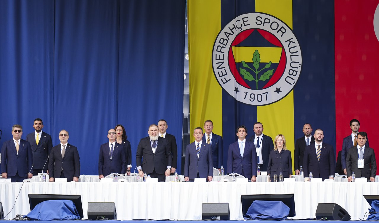  Fenerbahçe’de Ali Koç ve yönetimi ibra edildi!