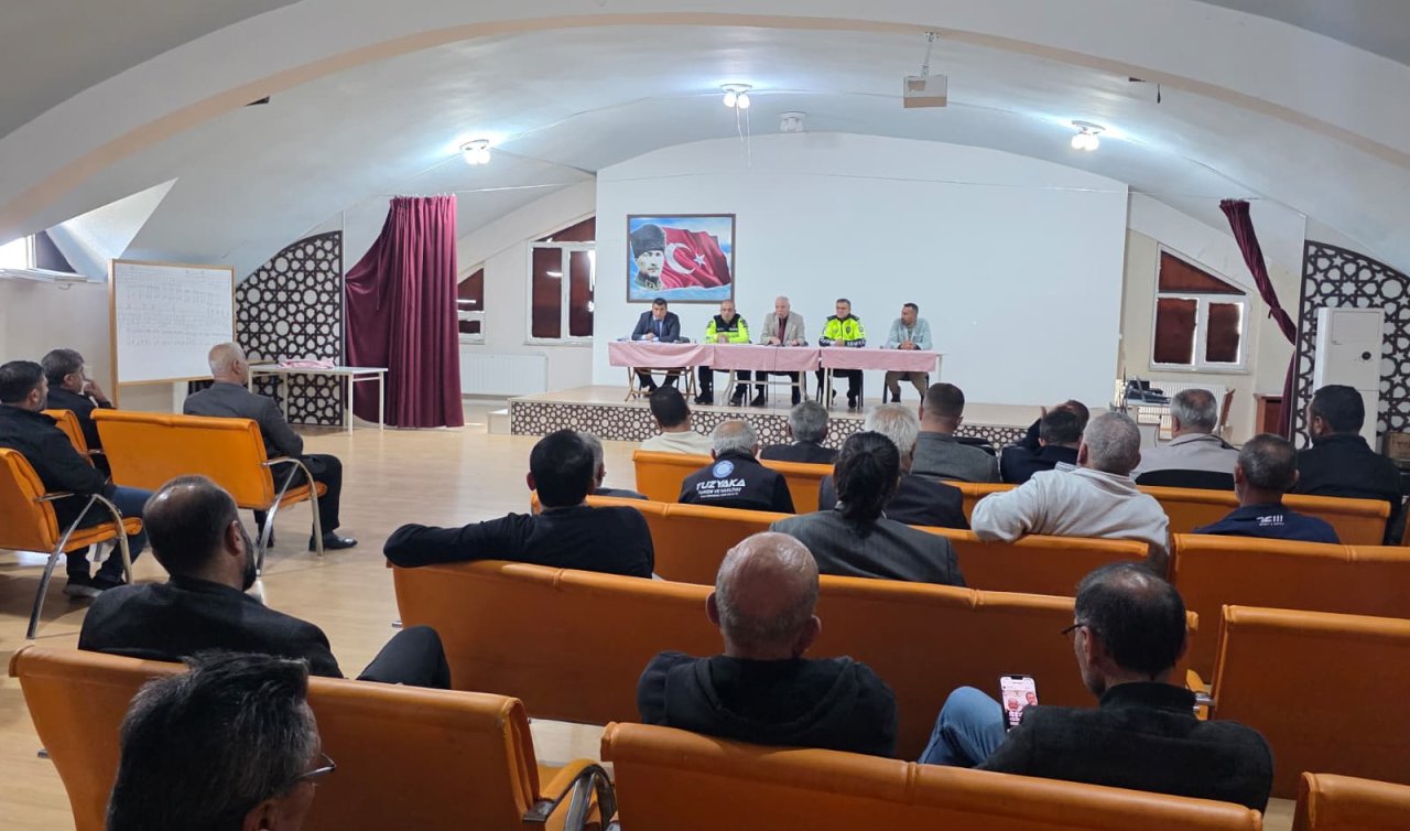 Kulu’da okul servis şoförleri bilgilendirme toplantısı yapıldı