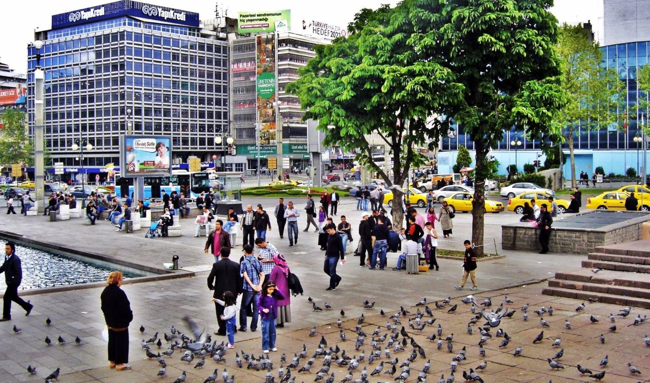 Ankara’ya Salı ve Çarşamba şiddetli gelecek! Perşembe normale dönüyor
