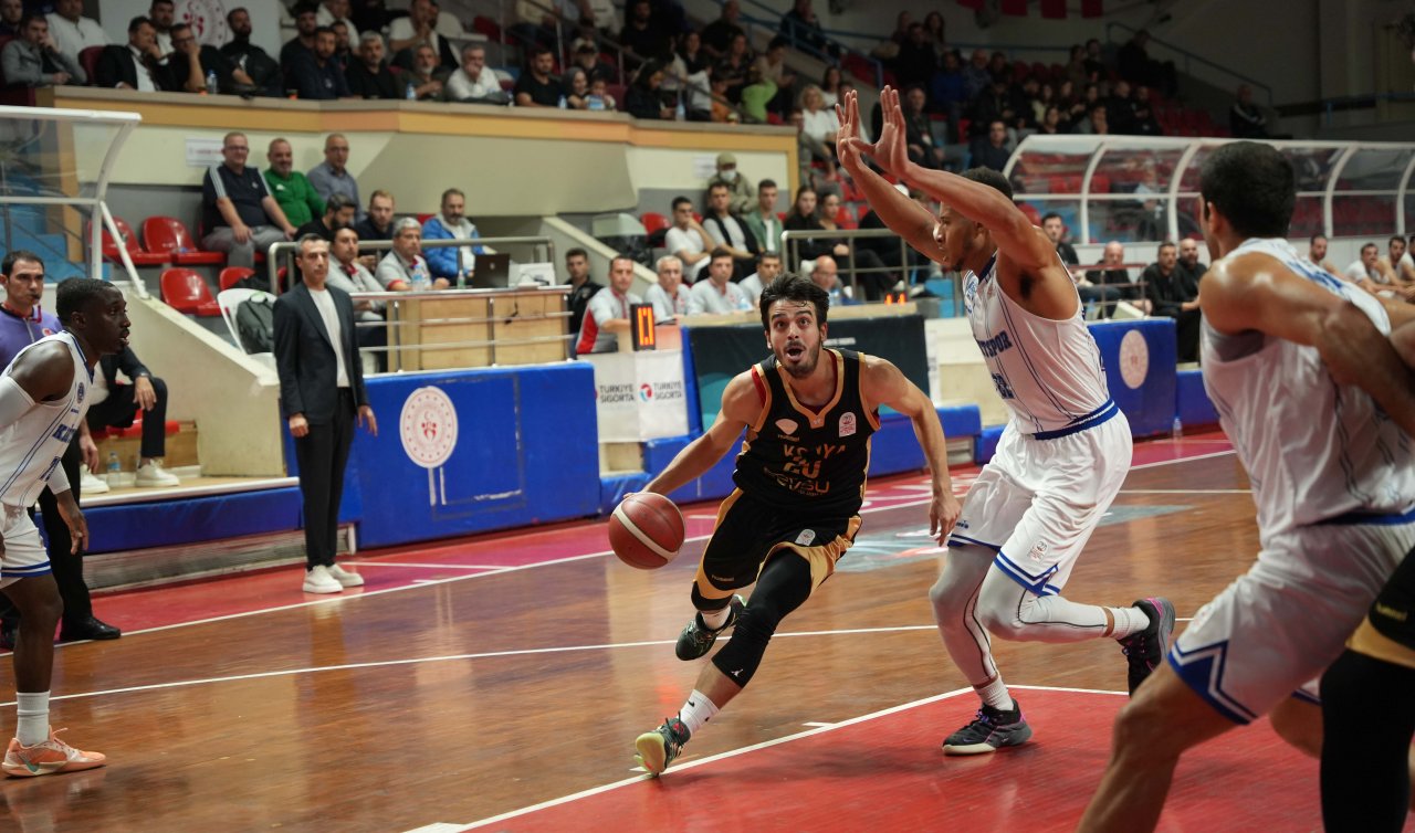 Konya Büyükşehir zirve takibini sürdürdü