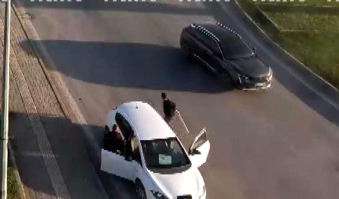 Kendisini durduran polise sopayla saldıran sürücü tutuklandı