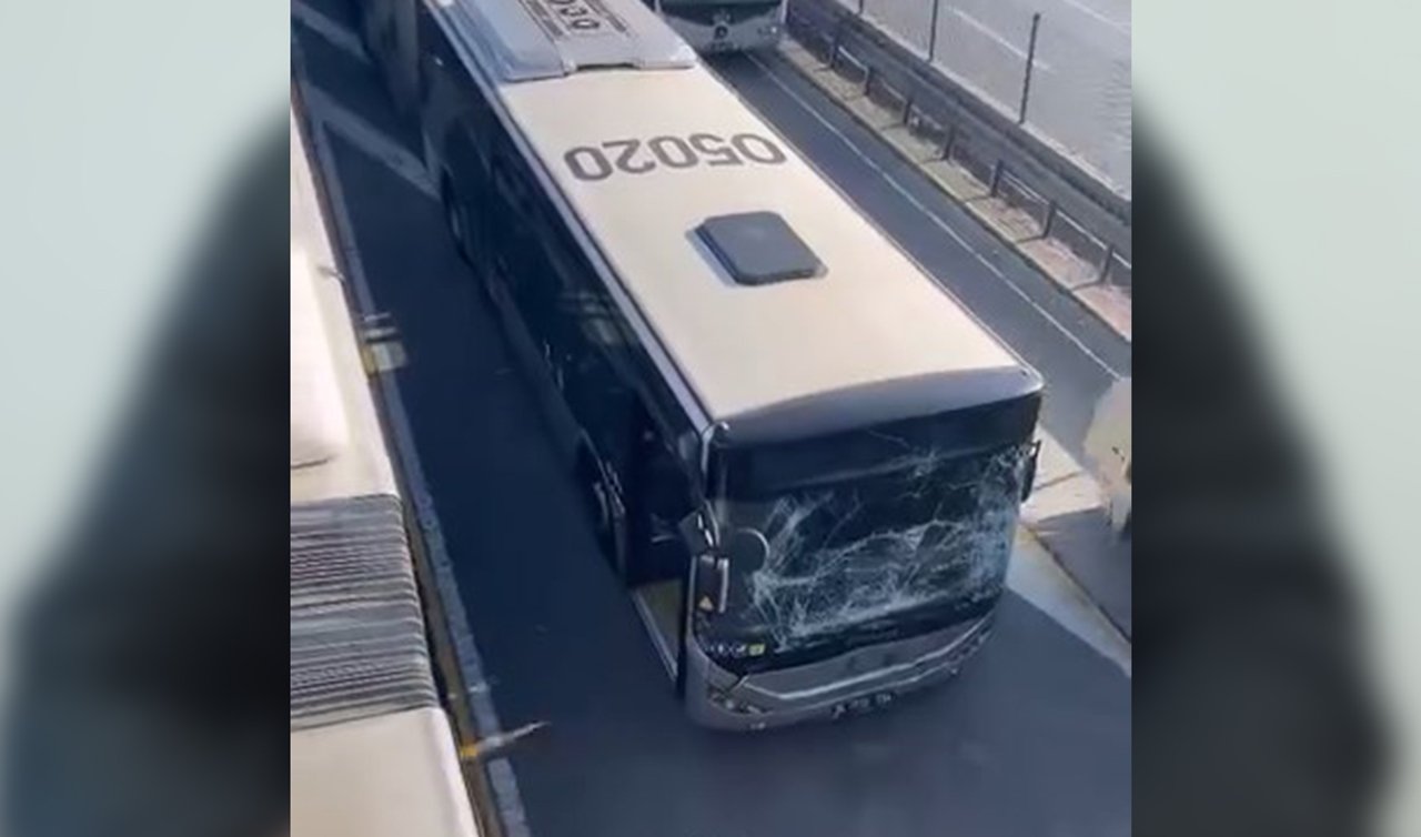 Sefaköy’de metrobüs kazası! 1 kişi yaralandı