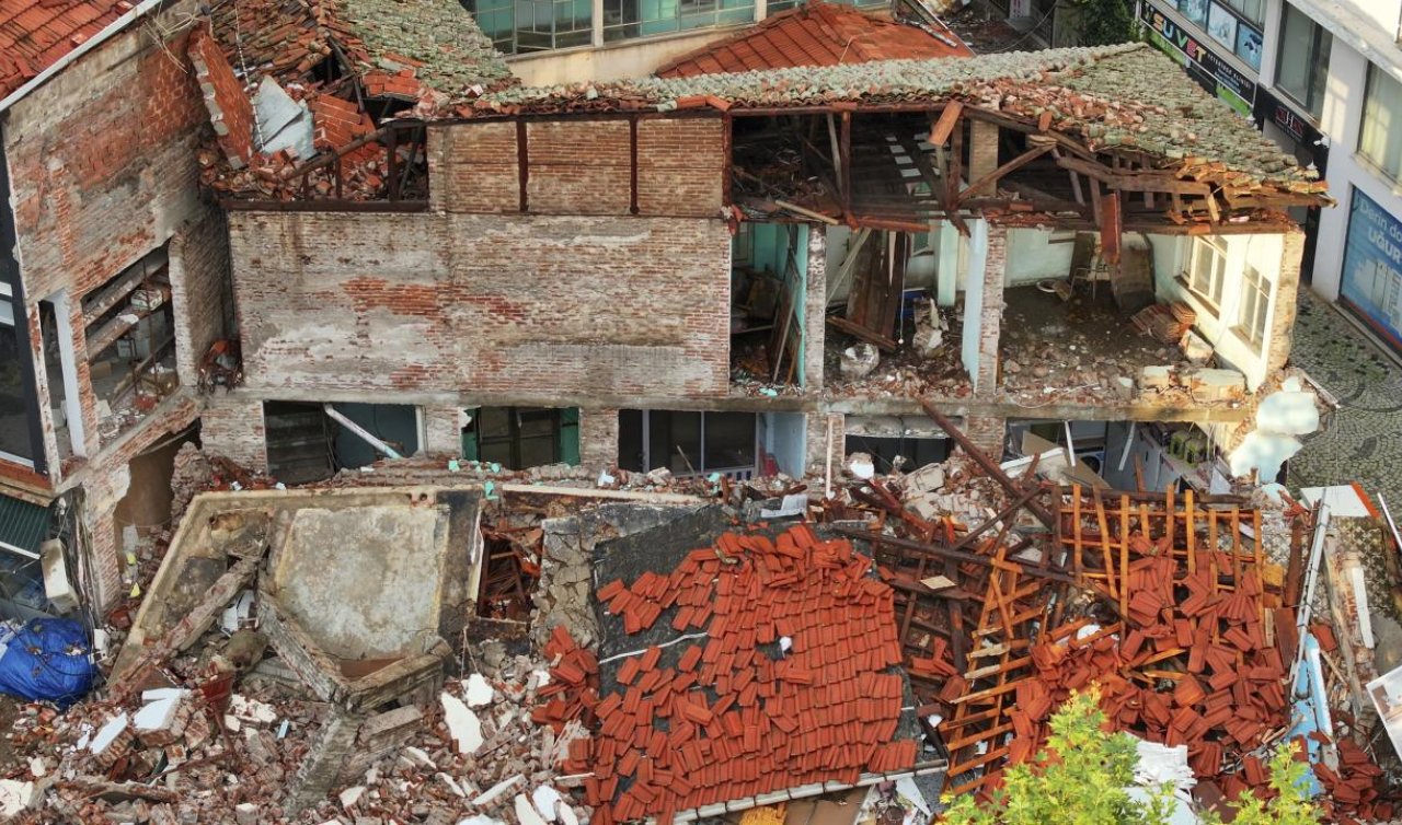 Balıkesir’de 330 artçı sarsıntı kaydedildi