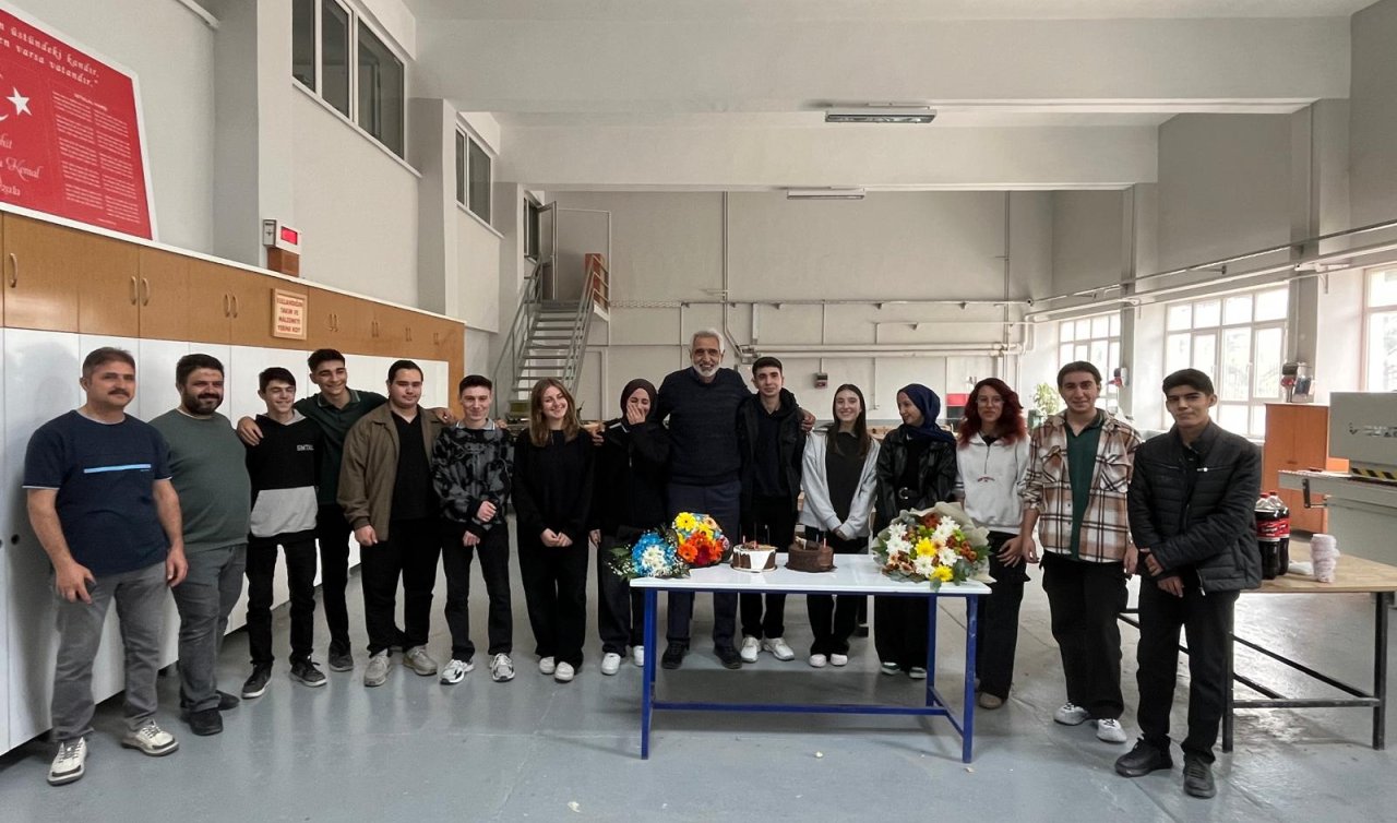 Efsane öğretmene veda! 35 yıldır Konya’daki bu okulda öğrencilere yol gösterdi