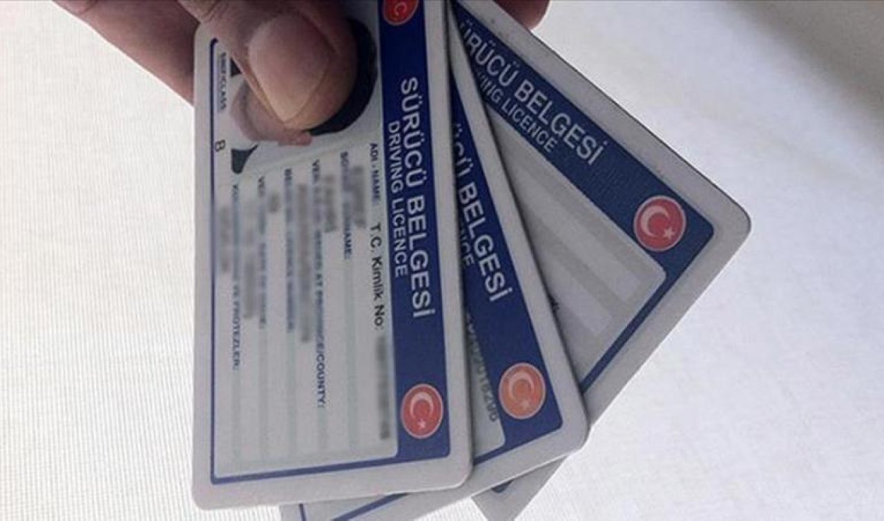 Eski tip ehliyetlerin geçerliliği sona erdi