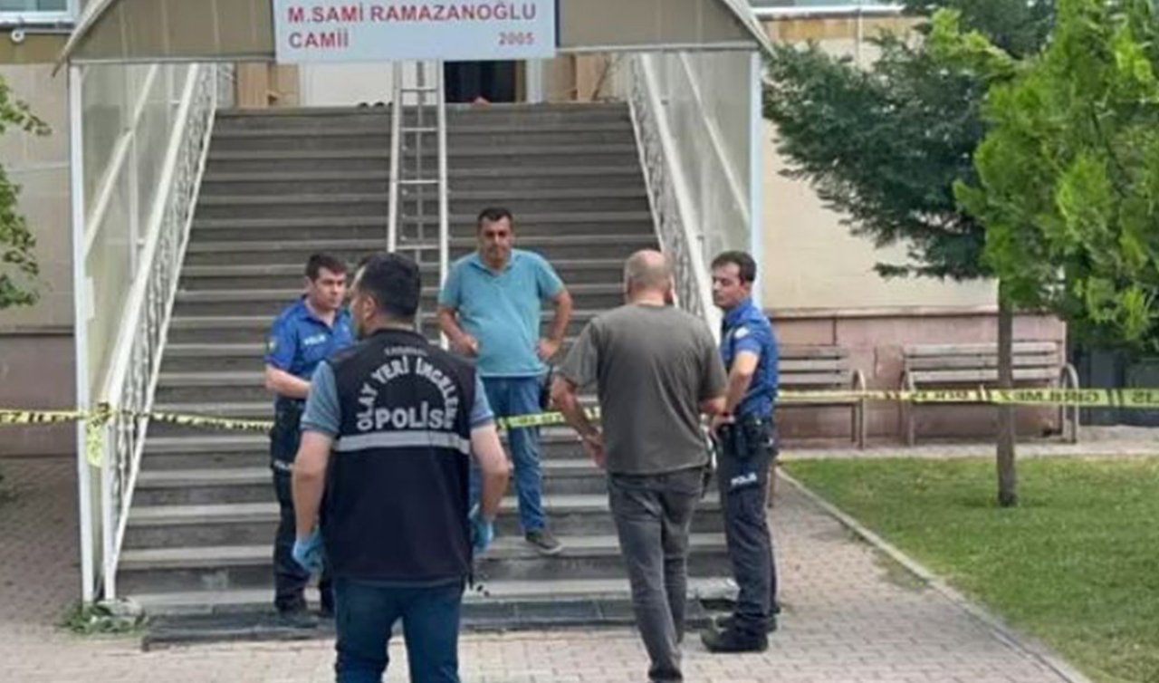 Camide komşusunu bıçaklayarak öldüren sanık: Eşini balkonda gördüm ve ona ‘kocanın leşini topla’ dedim